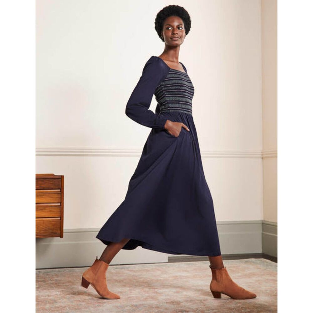 Boden | Rosamund Smocked Long Sleeve Midi Dress w/ pockets | Size 12
